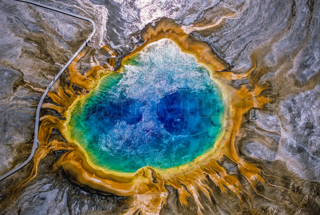 Tom Murphy - Grand Prismatic Spring Eyes - 24x36